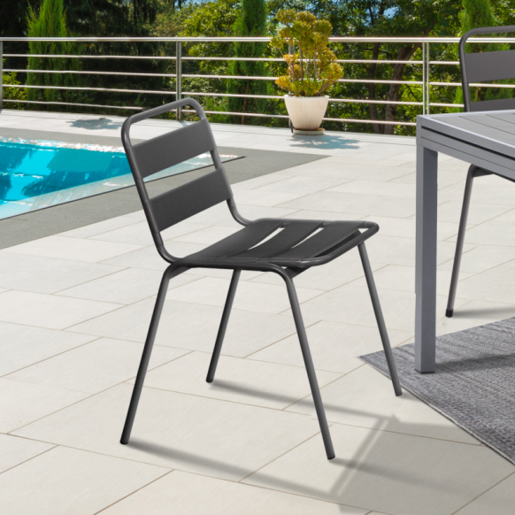 Chaise de jardin acier empilable X6